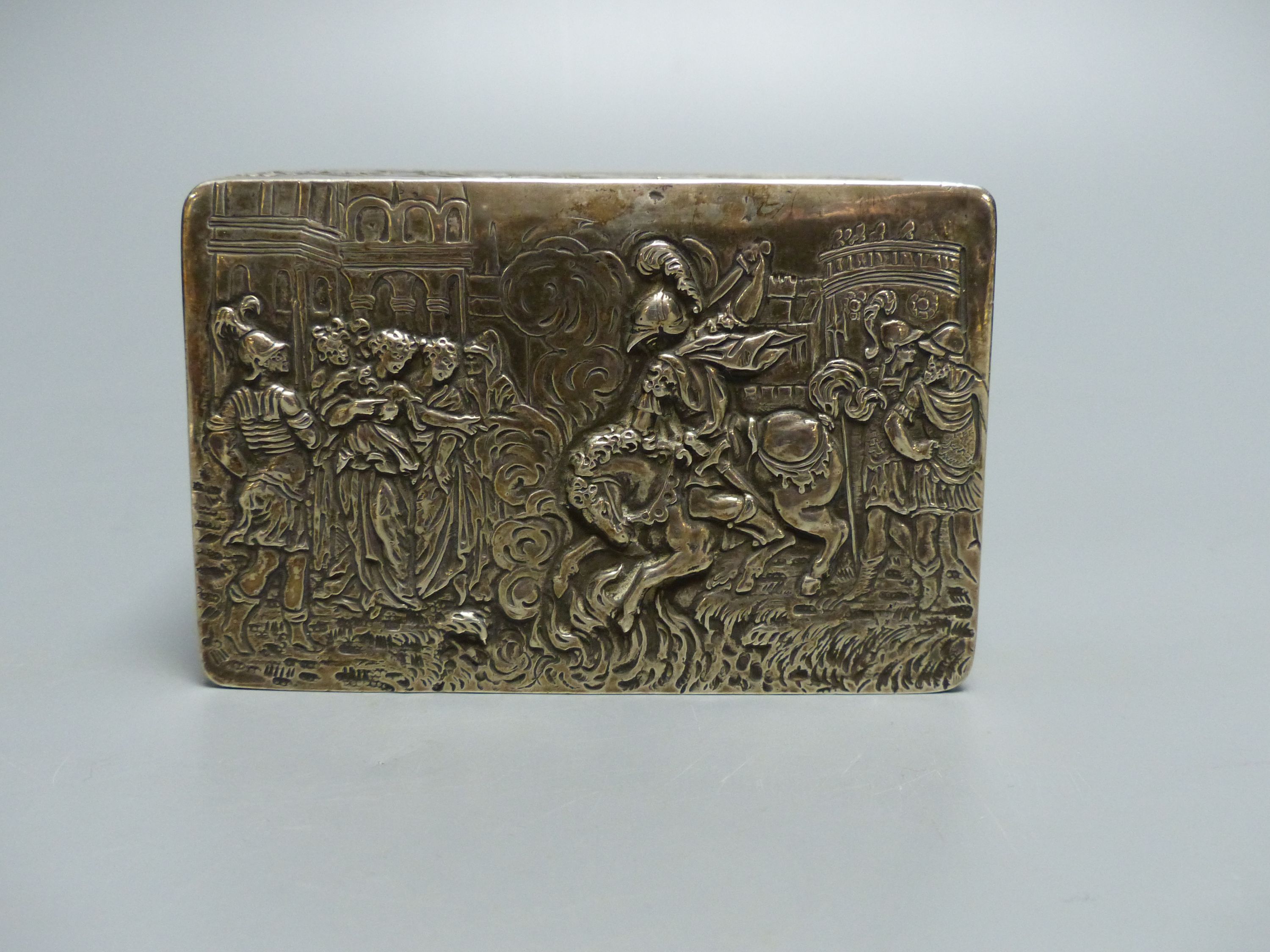 An early 20th century Hanau embossed silver rectangular box with hinged cover, import marks for London, 1902, width 10.7cm,